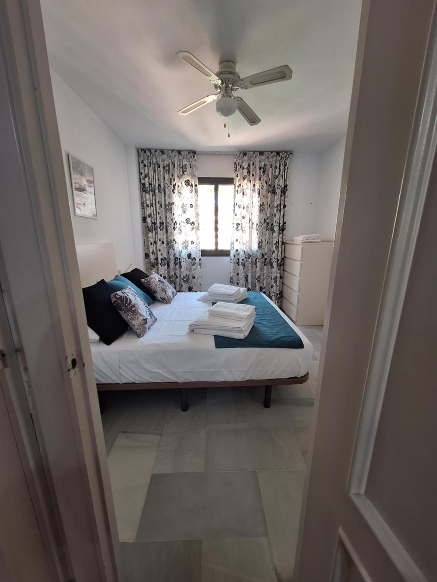 Primera Linea Del Mar - Acceso Directo Playa Carihuela Apartamento Torremolinos