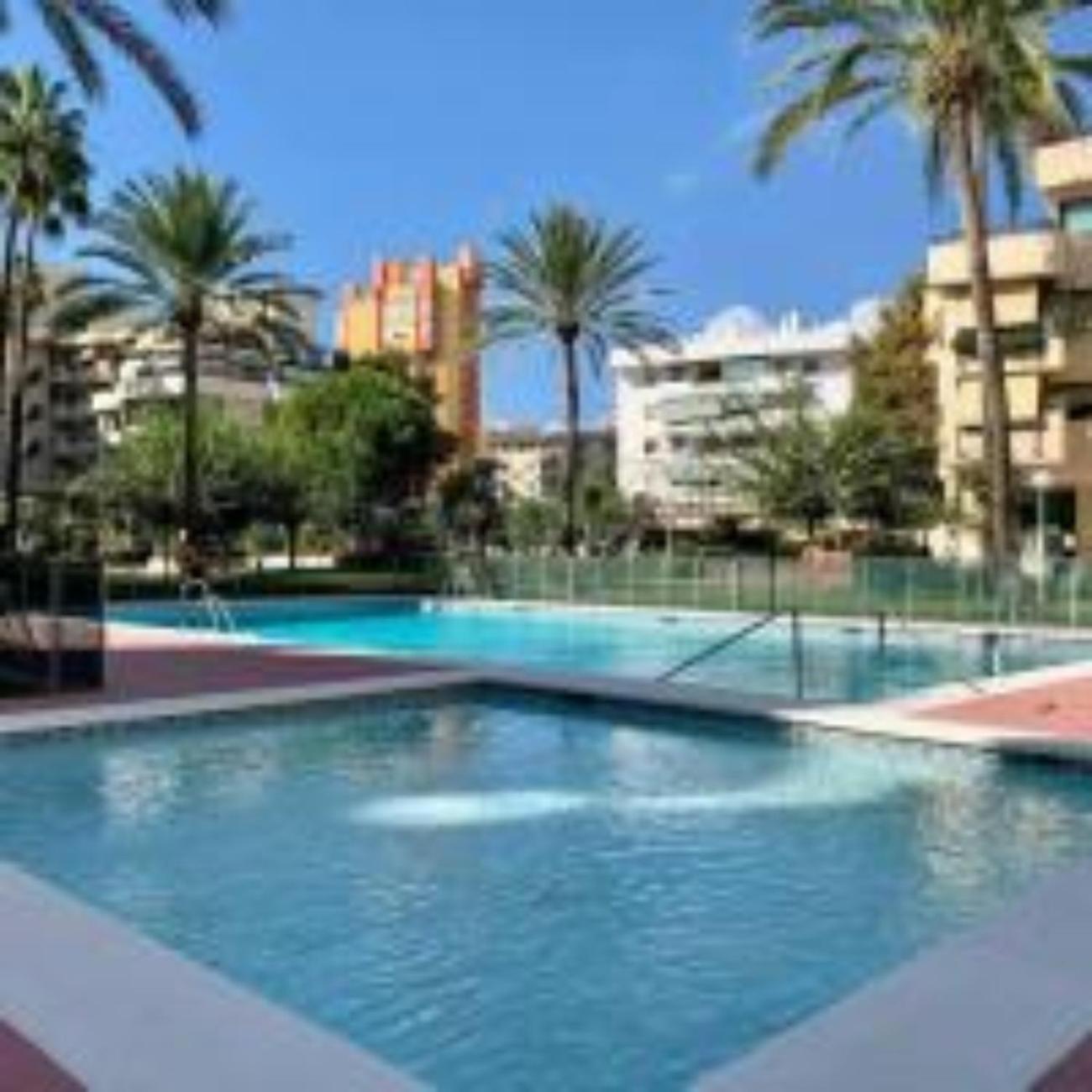 Apartamento Primera Linea Del Mar - Acceso Directo Playa Carihuela *